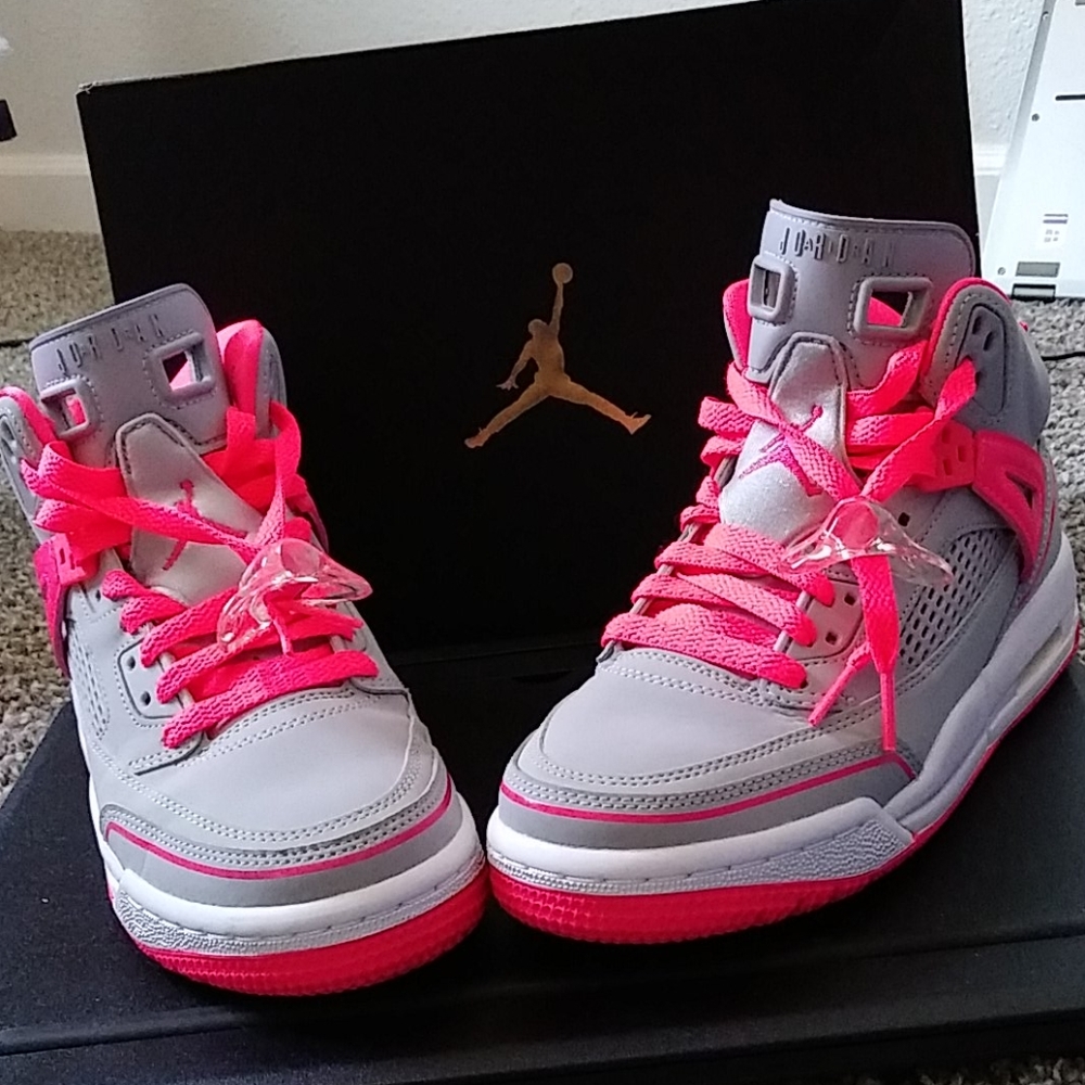 Jordan Spizike (GS) Grey & Hot Pink 5.5Y